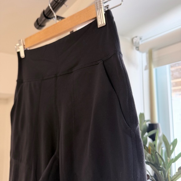 Lululemon Align Joggers Size 4 - Picture 6 of 11